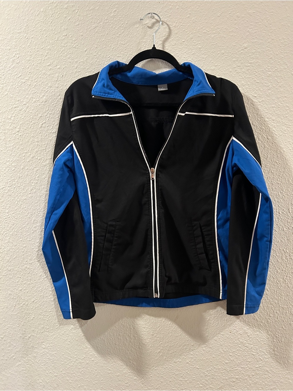 Woman’s Black & Blue Zip-Front Sports Jacket
